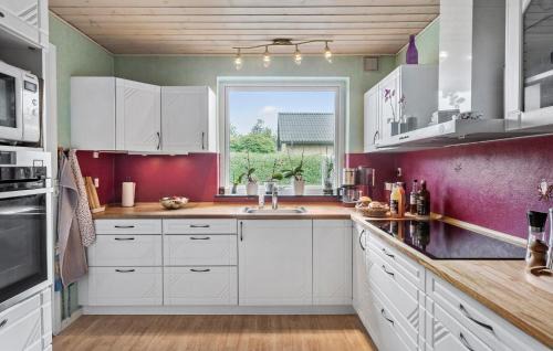 Horslunde House | 3 Bedroom Awesome Home In Horslunde