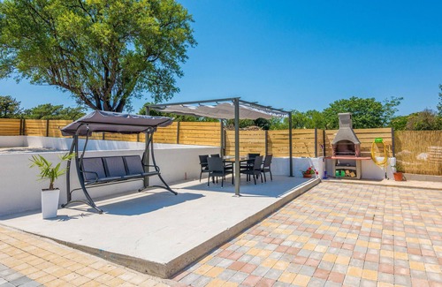 Donje Rastane House | 3 bedroom awesome home in Donje Rastane