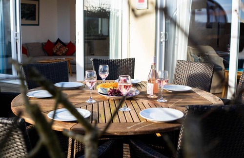 Praa Sands House | 3 Bedroom Beachside Property with Glass Pod!