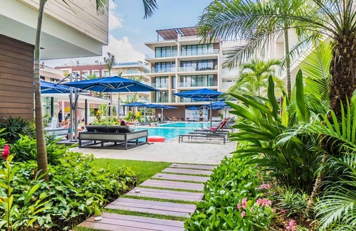 Downtown Condo | 3 Bedroom by the beach for 6 persons in Oceana by BRIC in Superb Location!