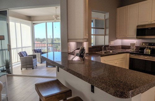 Venice Condo | 3-bedroom condo in lovely Venice. Your home away from home.