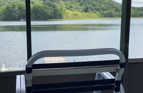 Argyle Cottage | 3-bedroom cottage on Cossayuna Lake