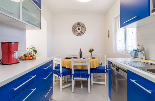 Bezjaki Apartment | 3 bedroom cozy apartment in Viskovo