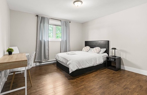 Dieppe House | 3 Bedroom Cozy Home in Dieppe