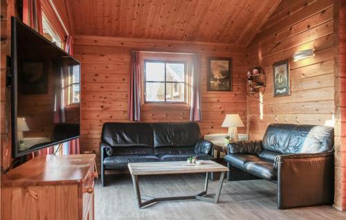 De Meene House | 3 Bedroom Cozy Home In Gramsbergen