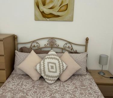 Wellingborough Apartment | 3 Bedroom Flat in Town Centre