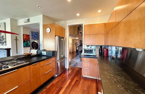 Westlake Village House | 3-bedroom, Fully furnished townhome in Westlake Village, Hilltop gated community