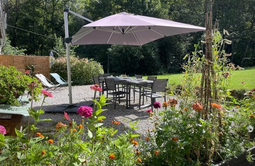 Campan Apartment | 3 Bedroom Gîte - Arbizon