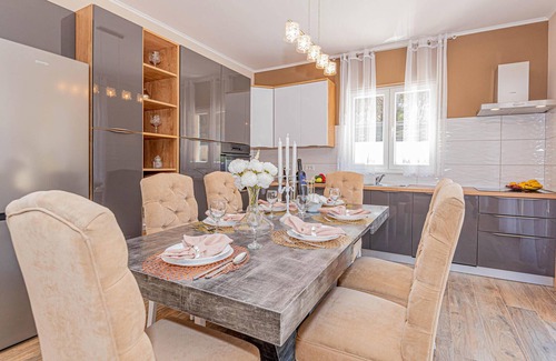 Jadrtovac House | 3 bedroom gorgeous home in Jadrtovac