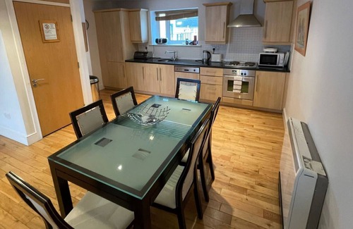 Kinsale Condo | 3 bedroom harbour view apartment in Kinsale