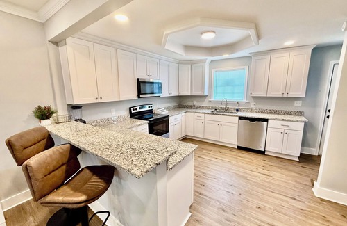 Portsmouth House | 3-bedroom house in charming Portsmouth centrally located