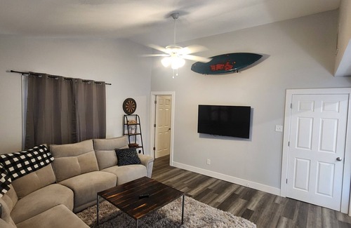 Dennisville House | 3-bedroom house in charming minutes from the beach.