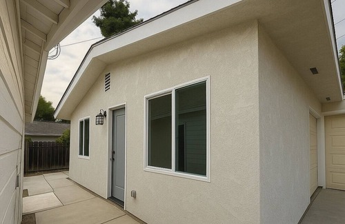 Monrovia House | 3-bedroom house in lovely Monrovia with WiFi, AC. Enjoy your stay