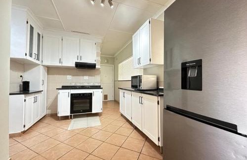 Nelspruit Apartment | 3 Bedroom House in Nelspruit