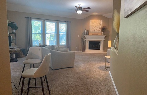 Fort Worth House | 3-bedroom house in tranquil Fort Worth.