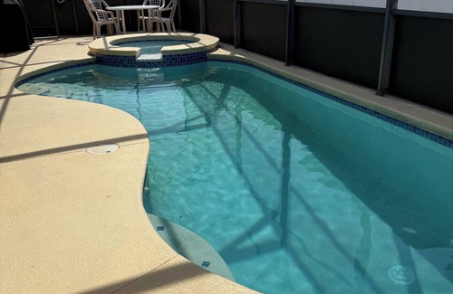 Kissimmee House | 3-bedroom house with a pool and jacuzzi in Kissimmee