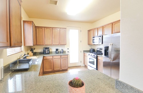 Sierra Vista House | 3-Bedroom in Summit Heights