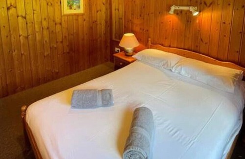 St Teath Cabin | 3 Bedroom Lodge Lanteglos #11