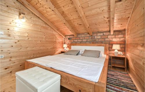 Novi Marof House | 3 Bedroom Lovely Home In Jelenscak