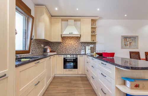 Zurkovo House | 3 bedroom lovely home in Kostrena