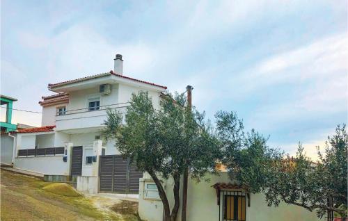 Chalcis House | 3 Bedroom Lovely Home In Chalkida