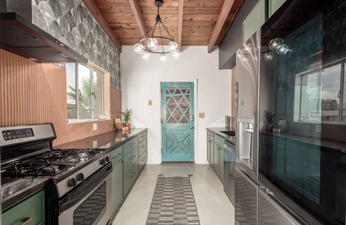 Mitman House | 3 bedroom Mid Century home with easy access to everything! Pet friendly!