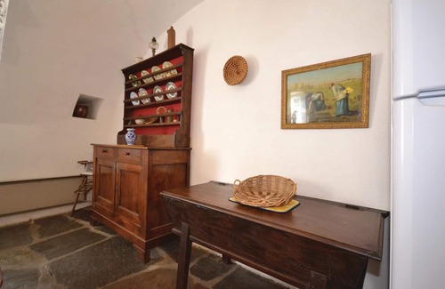 Peyremale House | 3 bedroom nice home in PEYREMALE