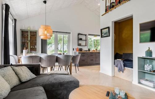 Udbyhøj House | 3 Bedroom Pet Friendly Home In Ørsted