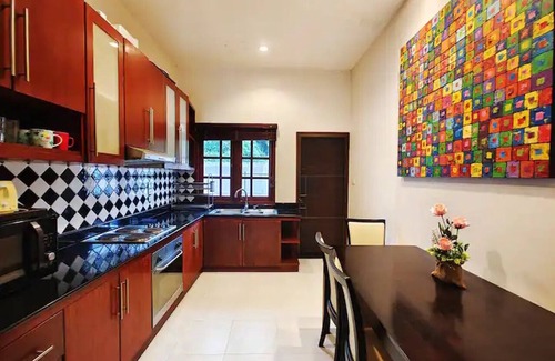 Kamala Villa | 3-bedroom secure villa near the beach with swimming pool & fitness room