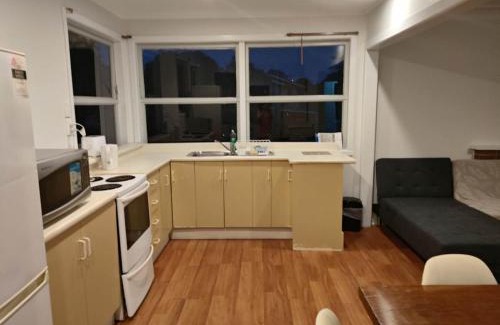 Mount Albert House | 3 Bedroom Serviced House A, 30 Laurel St