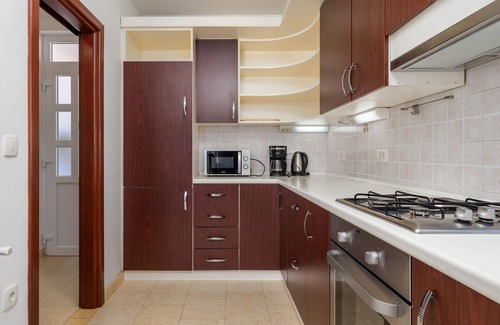 Icici Apartment | 3 bedroom stunning apartment in Icici