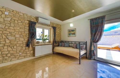 Municipality of Klis House | 3 bedroom stunning home in Korusce