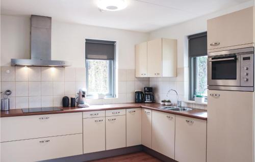 Wemeldinge House | 3 Bedroom Stunning Home In Wemeldinge
