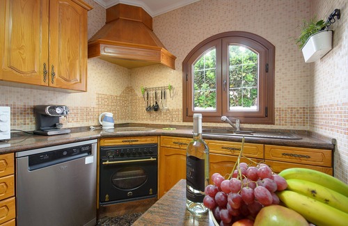 Puerto del Carmen Villa | 3 bedroom villa with private pool near the beach, overlooking the sea.