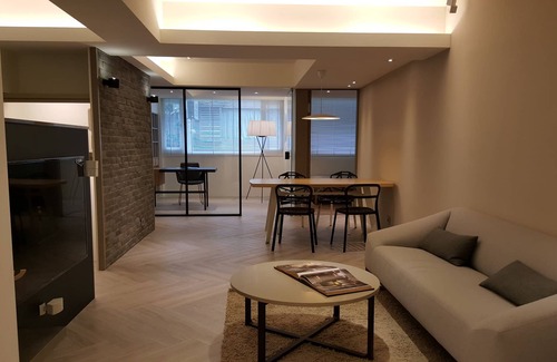 Daan Apartment | 3 Bedrooms+1 Study+3 Bathrooms (Near Taipei 101 & MRT)