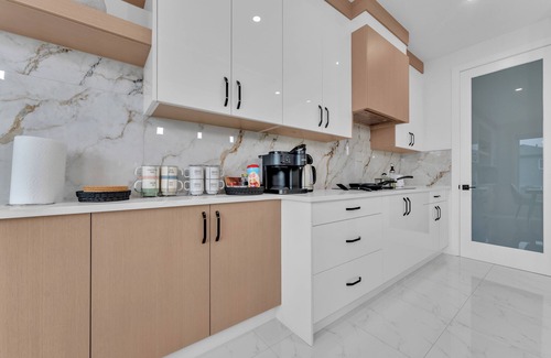 Leduc House | 3 Bedrooms and 2 full washrooms Luxury Home close to all Amenity