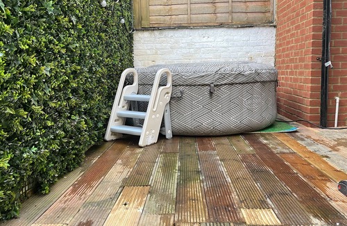 Dover House | 3 Befroom Victorian townhouse