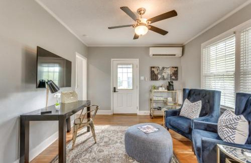 East Hill Apartment | 3 Blocks to Pensacola Bay Charming Apartment!