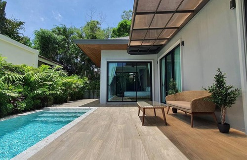 Koh Kaew Villa | 3 BR Pool Villa in Boat Lagoon Phuket
