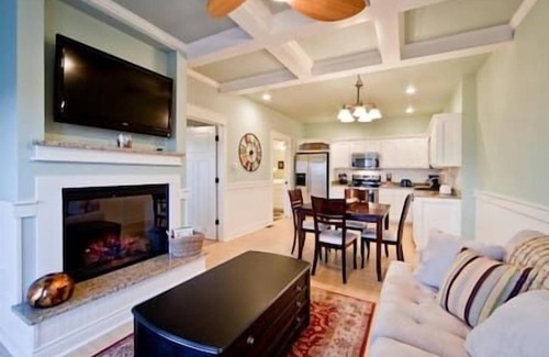 Branson Resort | 3 Branson Nantucket, Table Rock Lakeside Resort!
