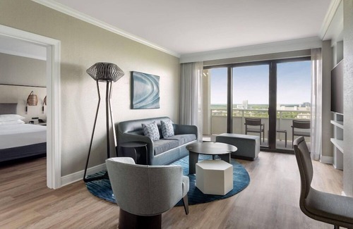 Florida Central Atlantic Coast Hotel | 3 Connecting Suites at a 4⭐️ Hotel