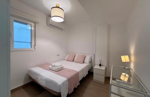 Los Remedios Apartment | 3 Double Beds - Great Area, Perfect for Families