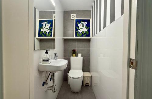 Los Remedios Apartment | 3 Double Beds - Great Area, Perfect for Families