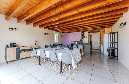 Mimizan House | 3★ Holiday Home in Mimizan – Oceanfront, Fully Equipped, Air Conditioned