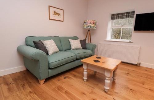 Skipton House | 3 Hull House Cottage