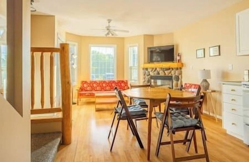 East Kootenay Apartment | 3 Level Condo - Nr Alpine Resort - Free Parking