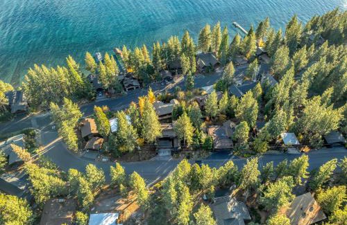 Lake Forest House | 3-Level Getaway Minutes from Lake Tahoe