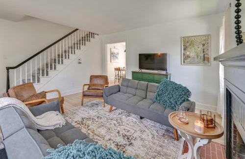 Lexington Apartment | 3 Mi to Dtwn Updated Home with Hot Tub in Lexington