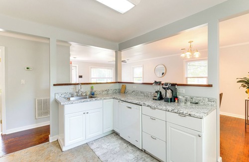 Hopewell House | 3 Mi to Historic Dtwn: Hopewell Home w/Yard