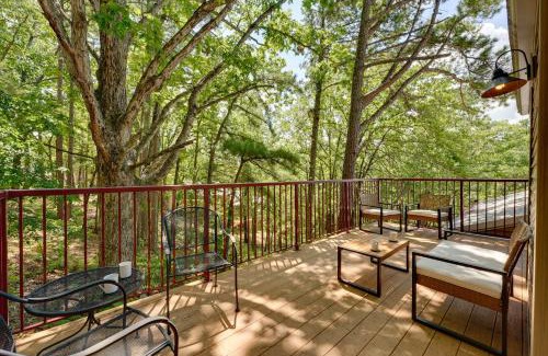 Kimberling City House | 3 Mi to Table Rock Lake Cozy Cabin in the Woods!